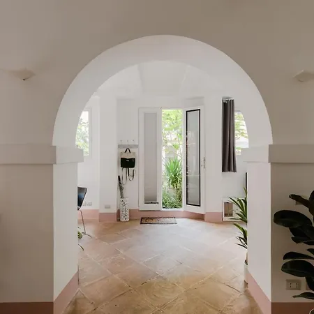 The Secret Loft Garden * Rome