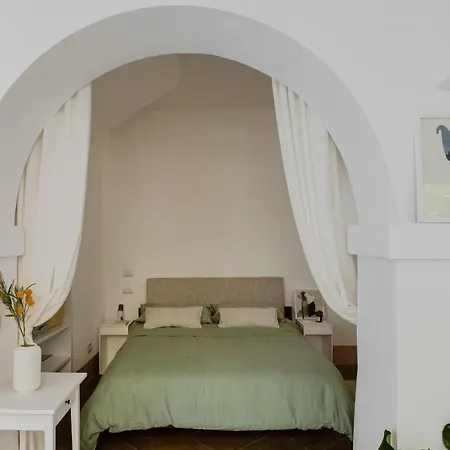 The Secret Loft Garden * Rome